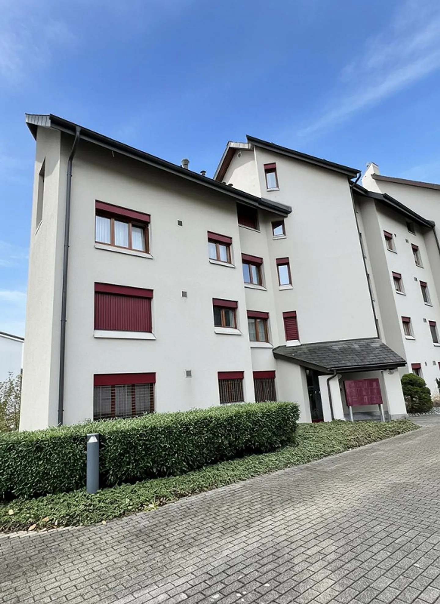 Vivre avec un espace vert | Charmant appartement de 1,5 pièce au rez-de-chaussée - Photo 6 sur 10