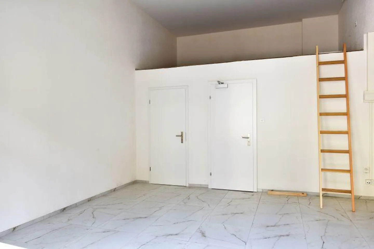 Kompakte Bürofläche für Unternehmer - Foto 3 von 6