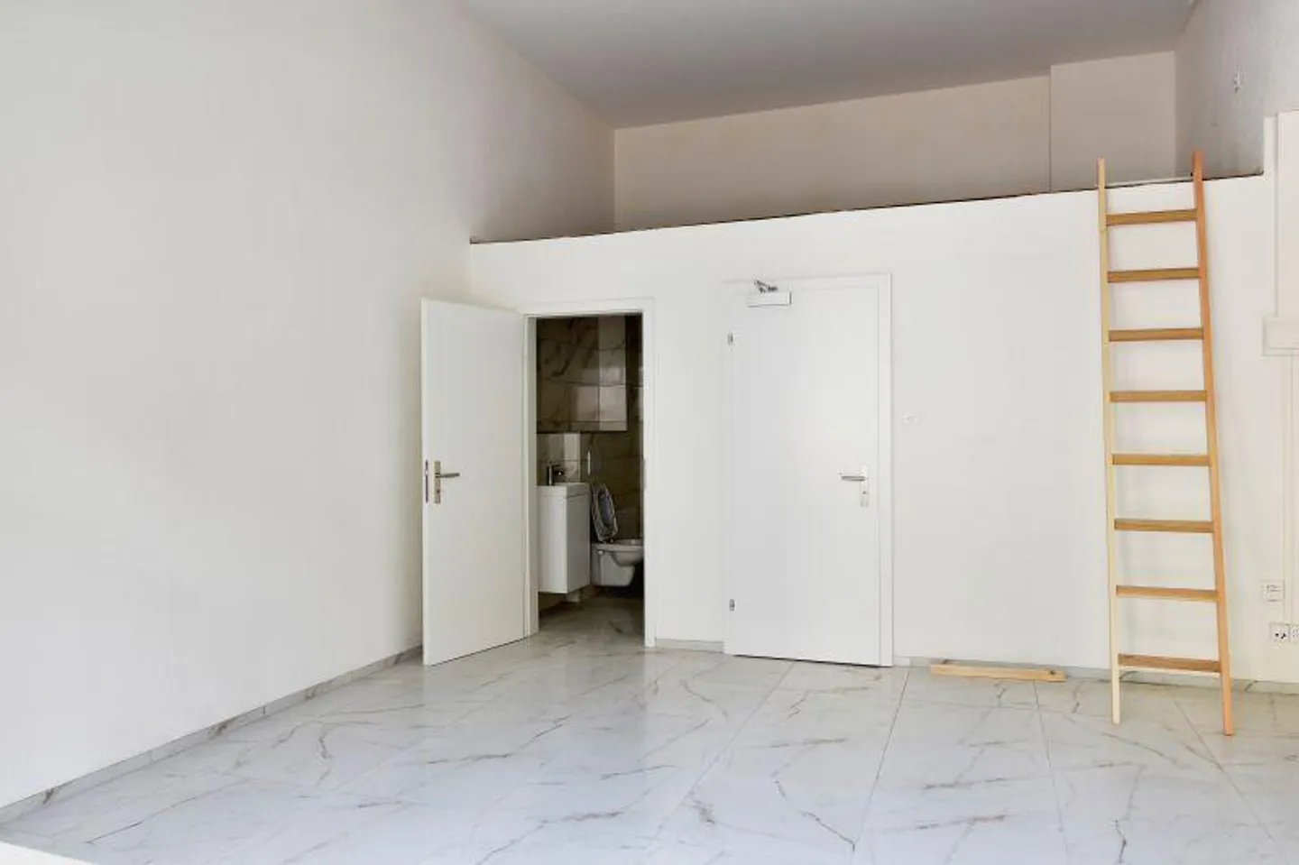 Kompakte Bürofläche für Unternehmer - Foto 4 von 6