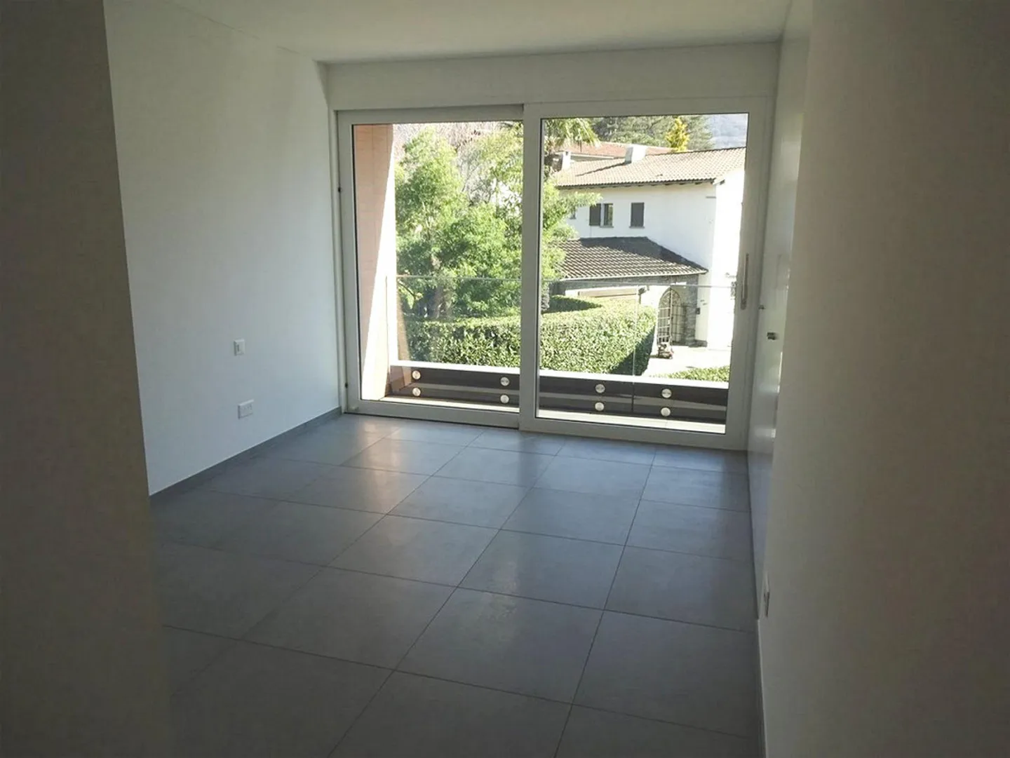 Ascona - moderno appartamento di 3,5 locali - SOLO come seconda residenza (29-999) - Foto 10 di 14