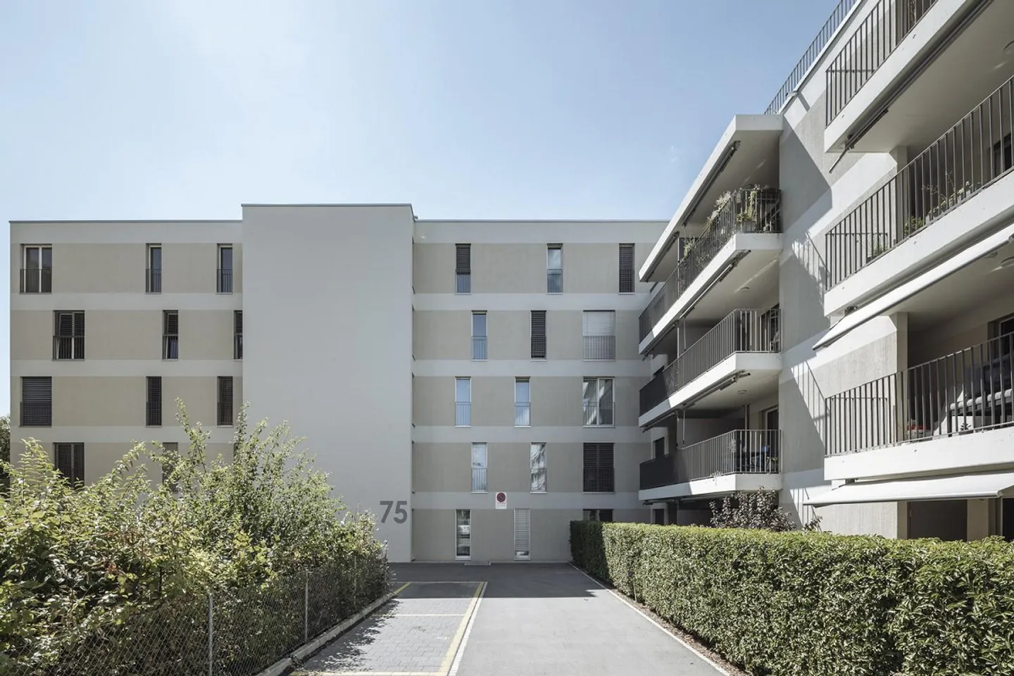 Modern living in Grenchen attractive 3.5-room apartment near the St... - Photo 2 of 13