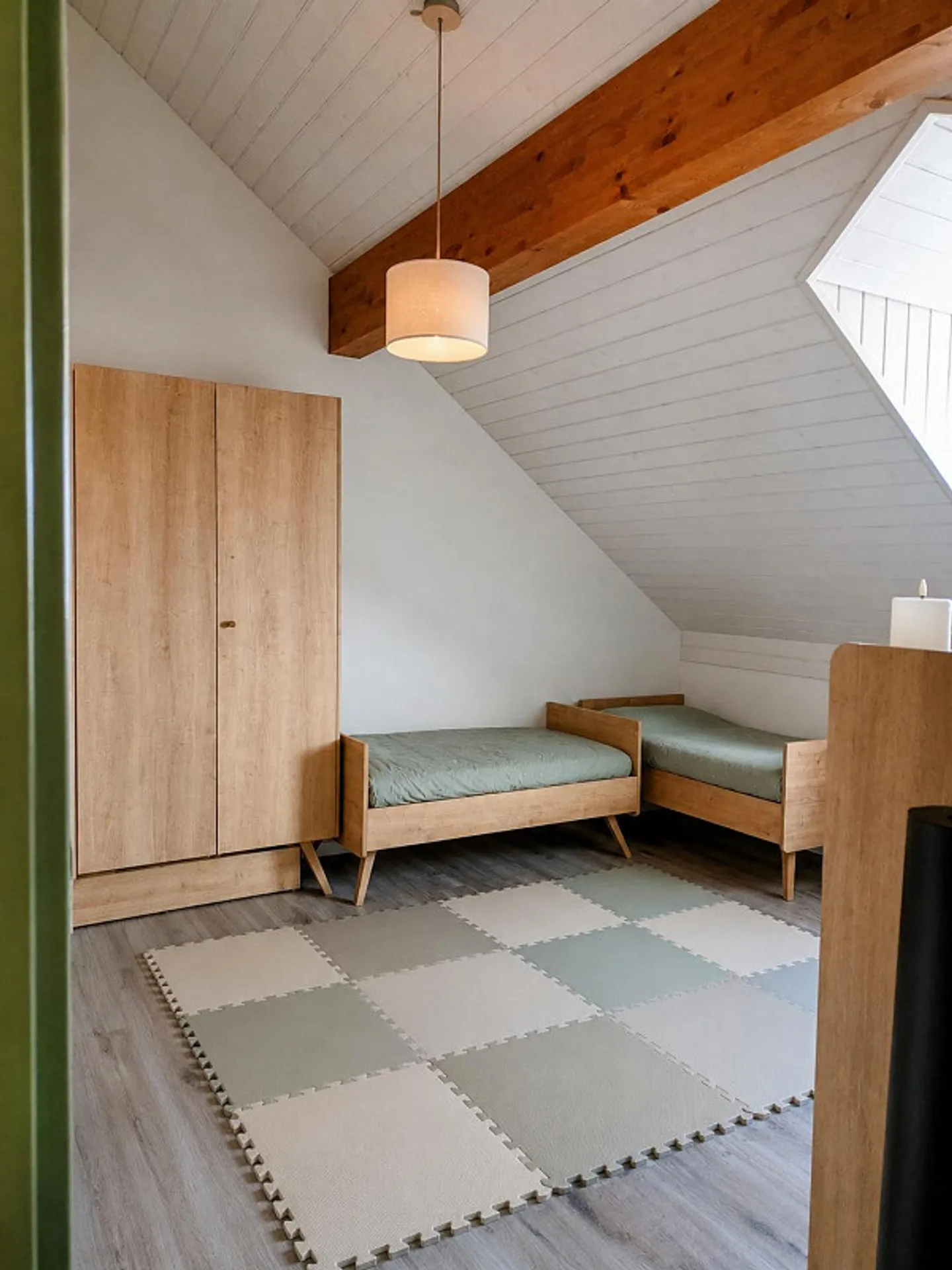 Eclagnens: 4 p ½, duplex, 120m², 2339.- - Foto 4 di 6