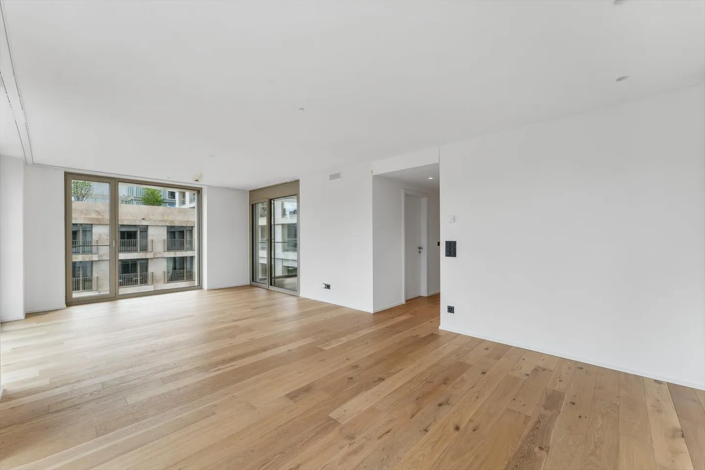 Tower fifty five - metropolitan living spaces - Foto 2 von 9