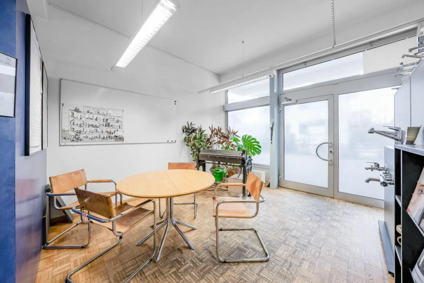 Gewerberäumlichkeiten mit Werkstatt und Büro - Perfekt für Ihr Unternehmen! - Foto 2 von 18