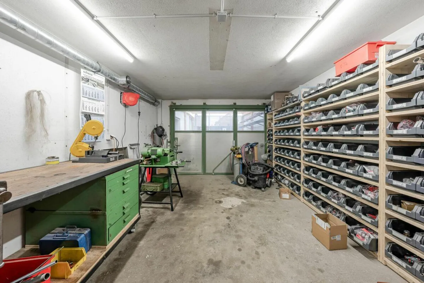 Gewerberäumlichkeiten mit Werkstatt und Büro - Perfekt für Ihr Unternehmen! - Foto 12 von 18