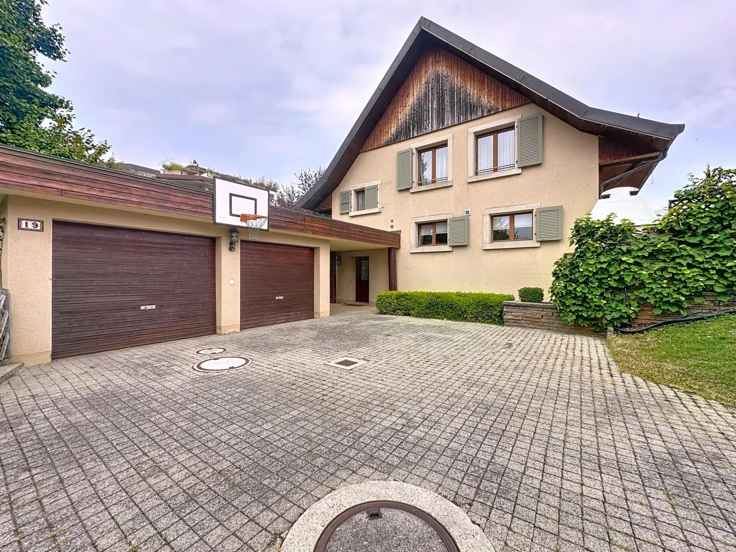 Selten in Morges - individuelle Villa mit 7,5 Zimmern in der Nähe aller Annehmlichkeiten - Foto 13 von 14