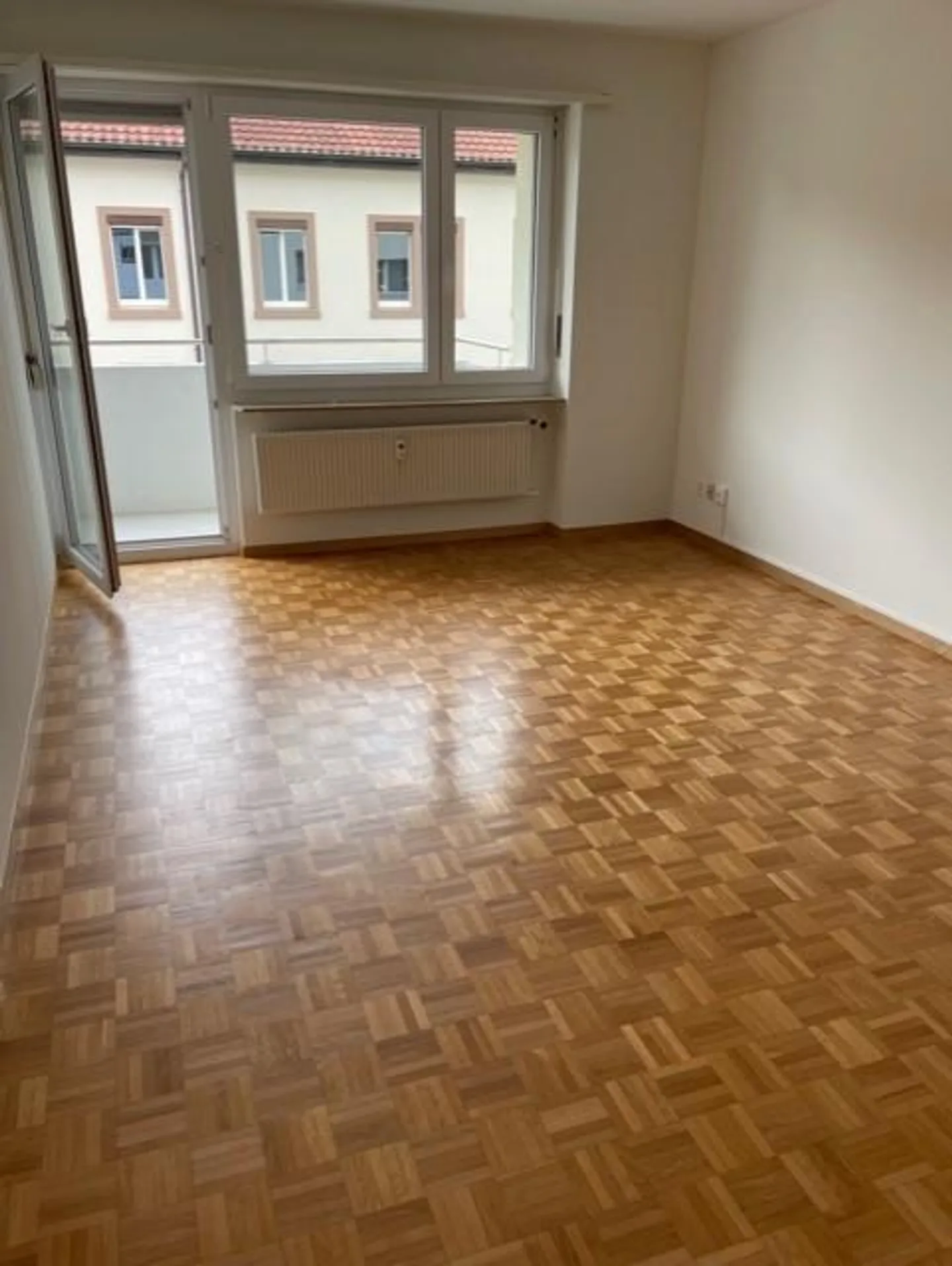 2-room apartment near the Rhine for rent - Photo 3 of 11
