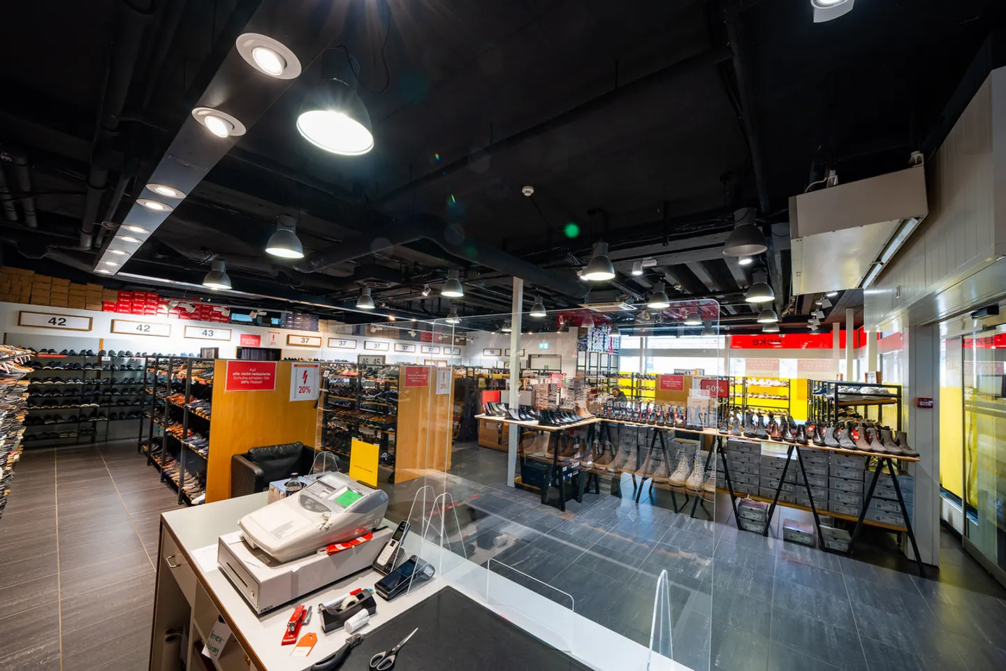 Spazio commerciale di circa 175m² presso Migros Füllinsdorf - Foto 4 di 7