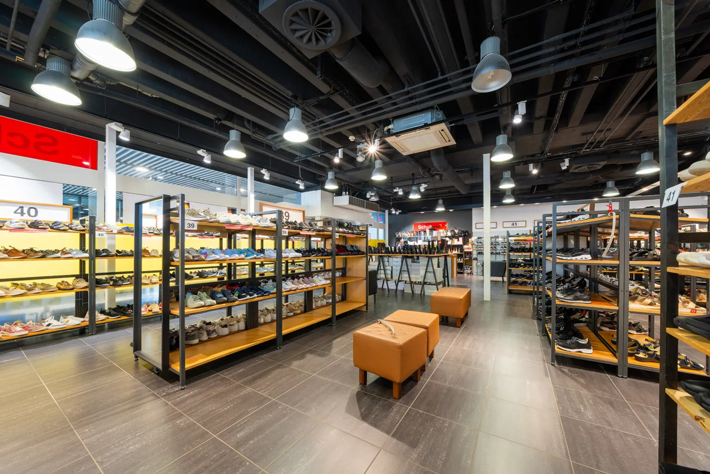 Spazio commerciale di circa 175m² presso Migros Füllinsdorf - Foto 6 di 7