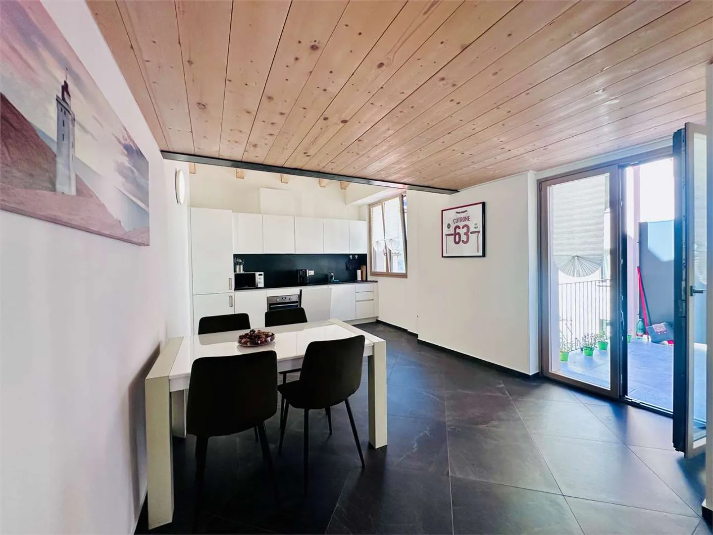 Riva S. Vitale ...two steps from the lake, modern 3.5-room duplex for sale - Photo 7 of 13