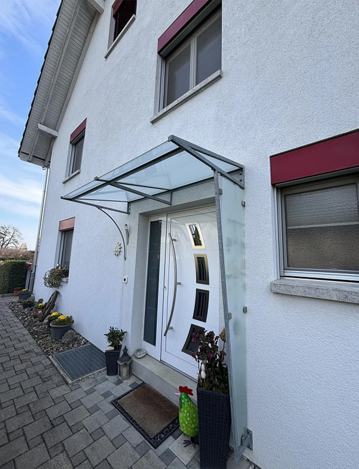 Maison semi-détachée de 6 ½ pièces dans un emplacement ensoleillé et calme - Photo 3 sur 23