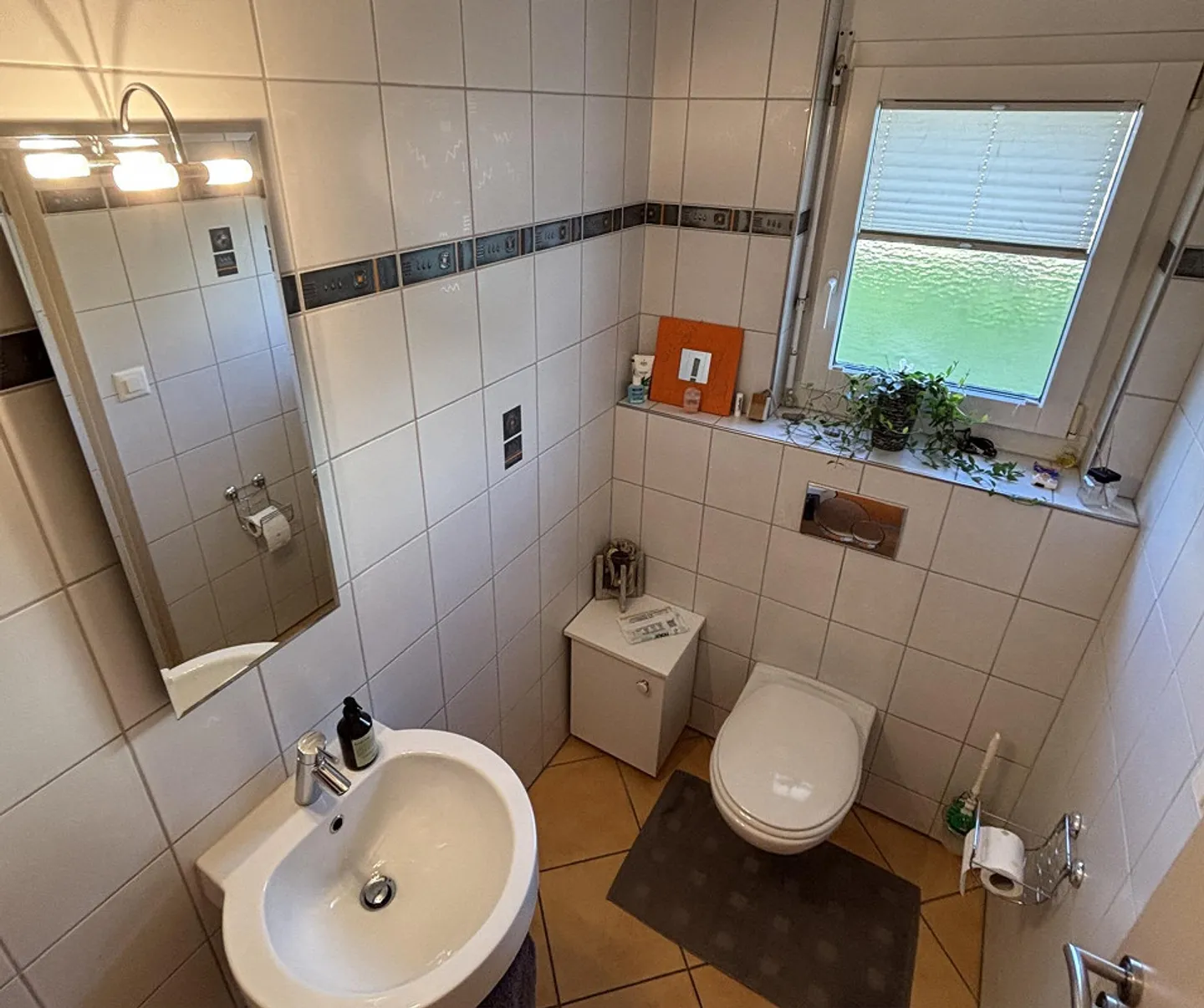 Maison semi-détachée de 6 ½ pièces dans un emplacement ensoleillé et calme - Photo 5 sur 23