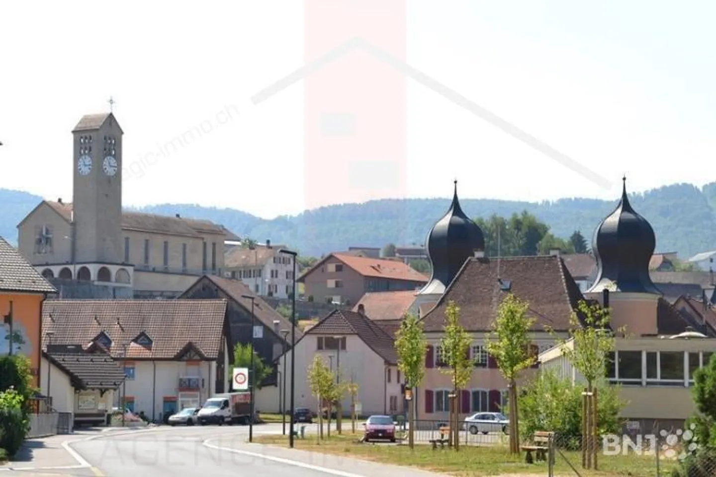 Haus zu verkaufen mit 2 Wohnungen in Fontenais - Foto 1 von 2