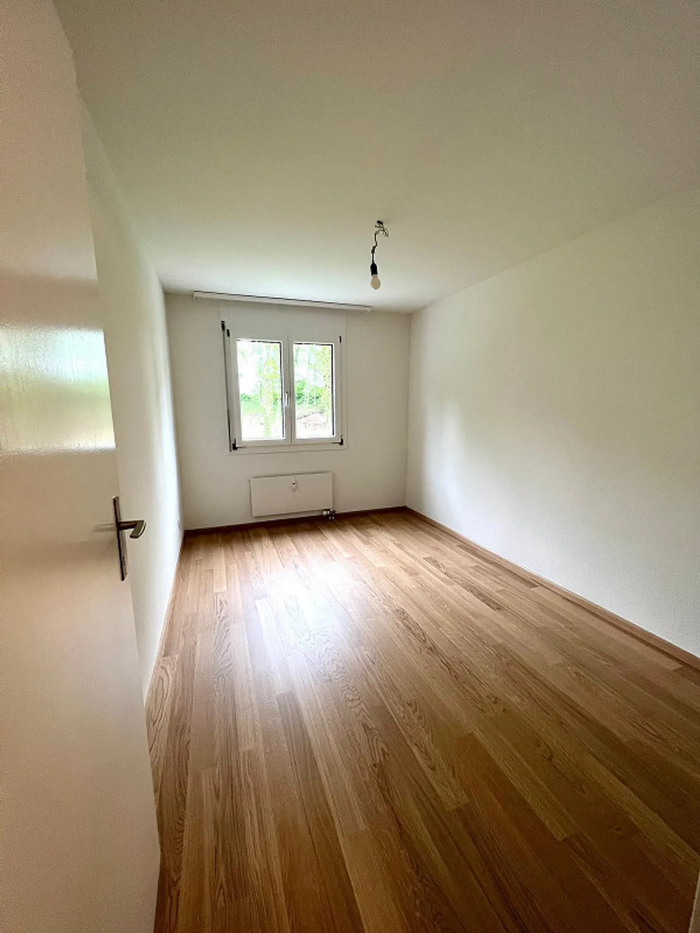 Moderne 4.5 Zimmerwohnung - Foto 8 von 12