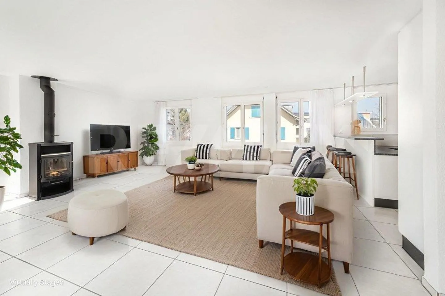 Grosszügige 5½-Zimmer-Maisonette mit viel Platz und Komfort - Photo 2 of 13