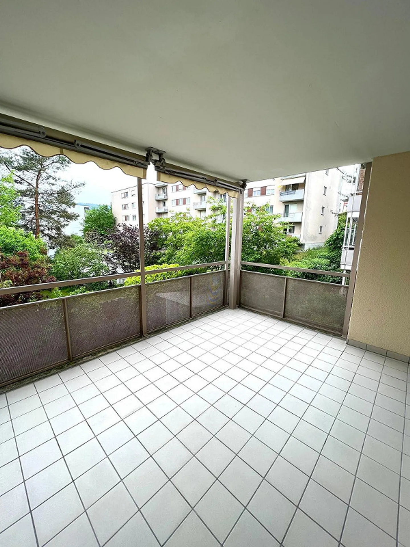 Moderne 4.5 Zimmerwohnung - Foto 12 von 12