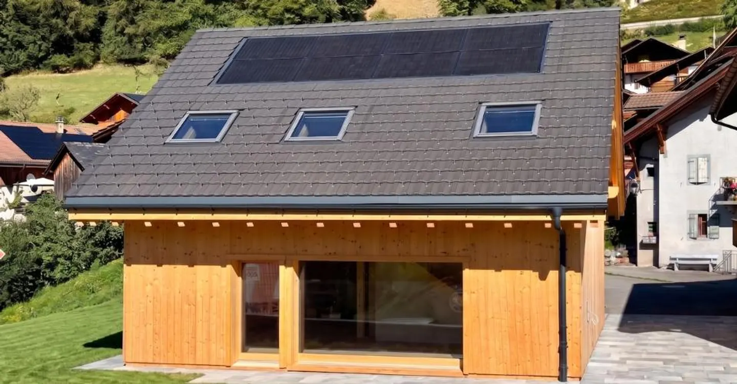 Chalet alpino conforme agli standard Minergie a un prezzo imbattibile - Foto 1 di 8