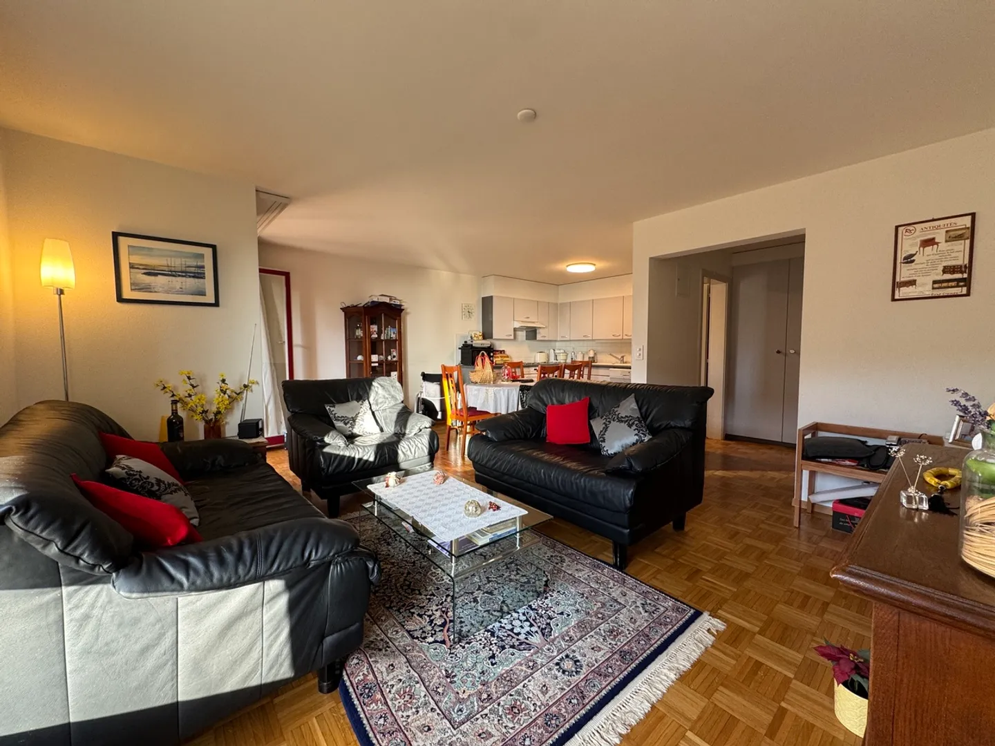 Appartamento di 2,5 locali + spazio disponibile arredato di 50m2 - Foto 7 di 10