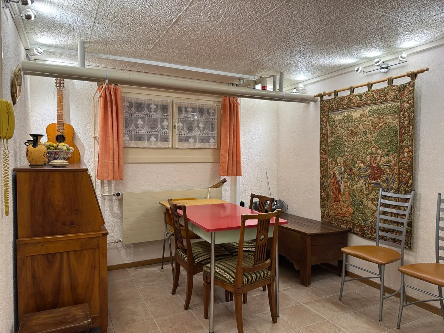 Appartamento di 2,5 locali + spazio disponibile arredato di 50m2 - Foto 8 di 10