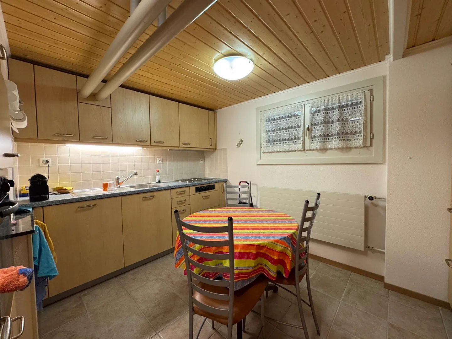 Appartamento di 2,5 locali + spazio disponibile arredato di 50m2 - Foto 9 di 10