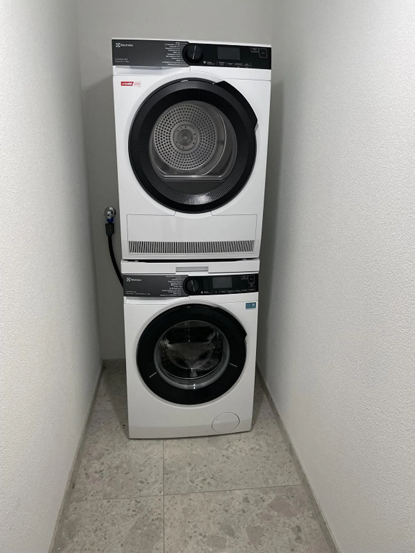 Pronto per l'occupazione immediata - Prima locazione dopo ristrutturazione - Foto 9 di 10