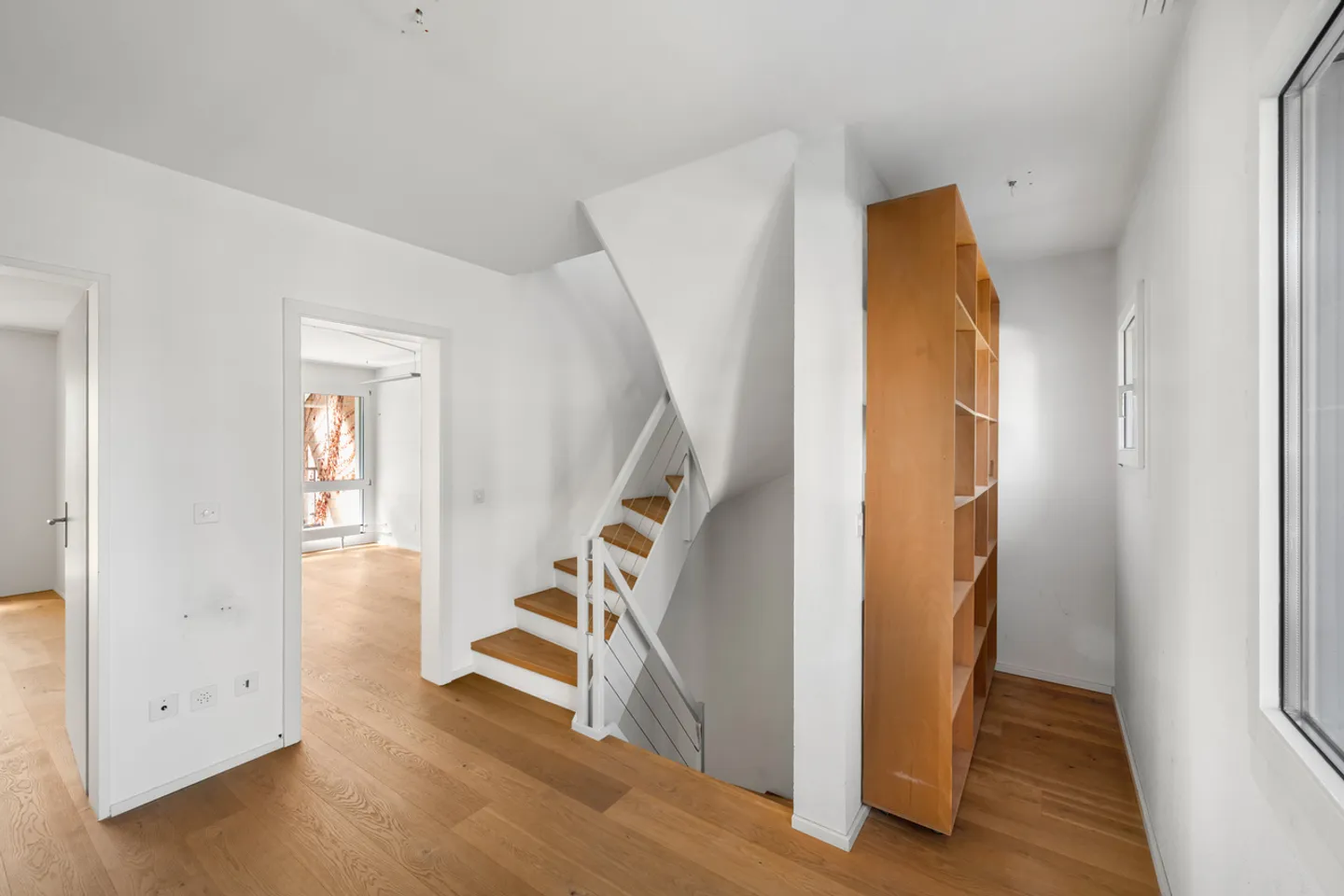 Charmantes Reihenhaus mit Garten - Foto 12 von 16