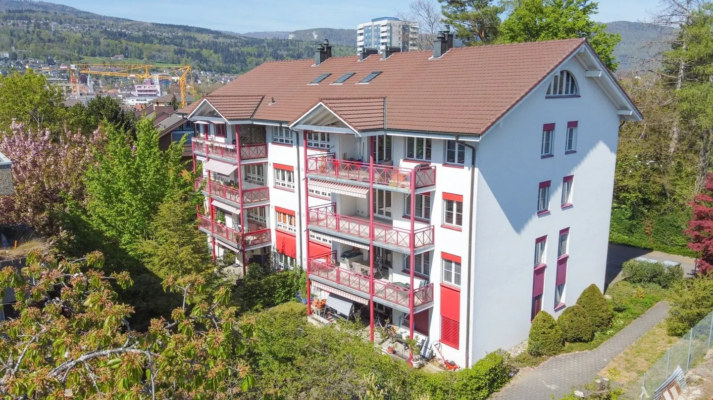 Im Lindenquartier mit grossen Balkon - Foto 1 von 11