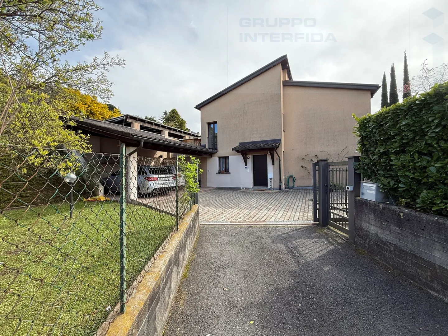 Villa Incantevole con Giardino - Foto 4 di 9