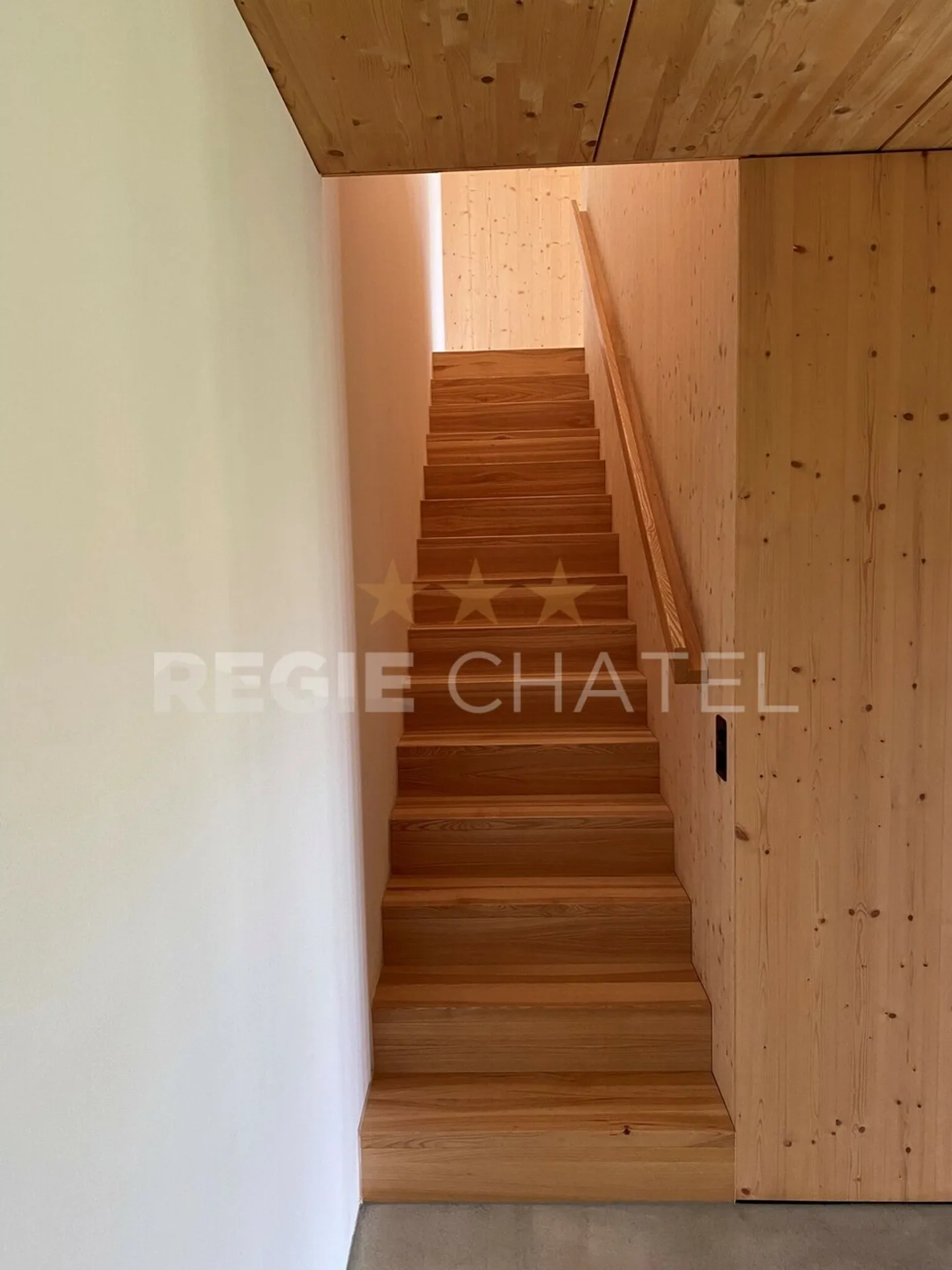 Duplex apartment 2.5 rooms on the 1st floor - Photo 6 of 11