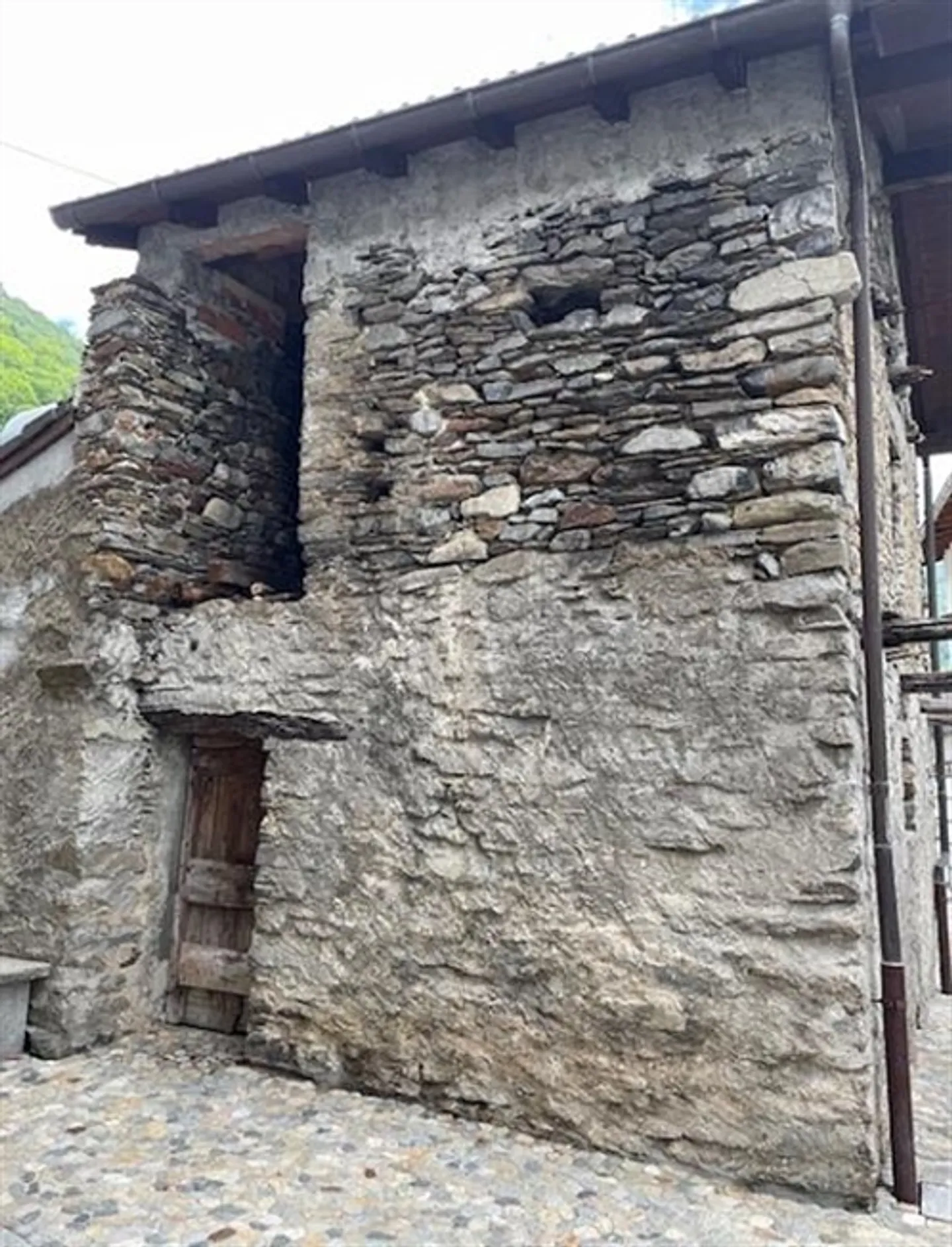 Attractive Price - Photo 2 of 3