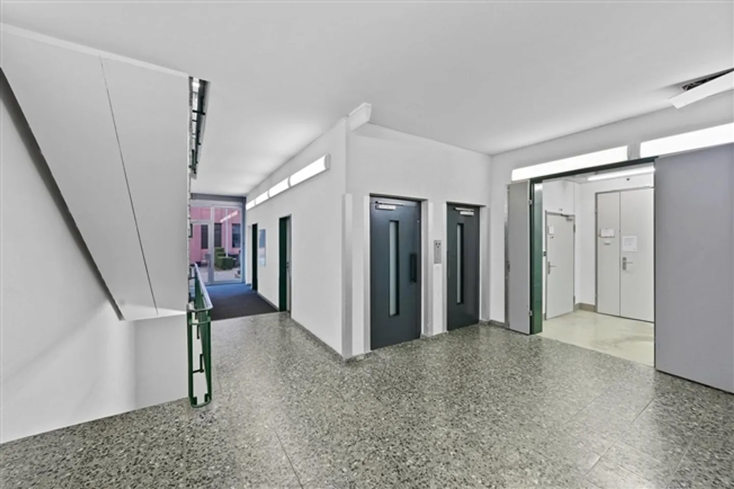 Stilvolle Bürofläche in Glattbrugg - Foto 3 von 20