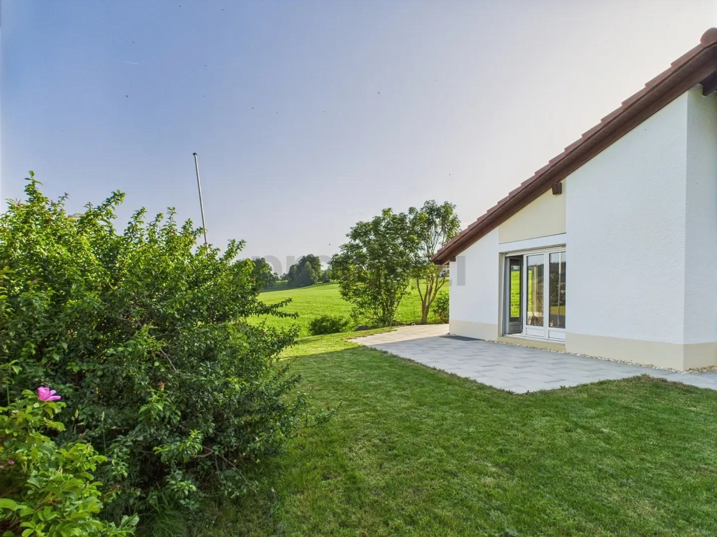 Charmante maison individuelle entièrement rénovée avec jardin et vue  Le Noirmont - Photo 1 sur 13