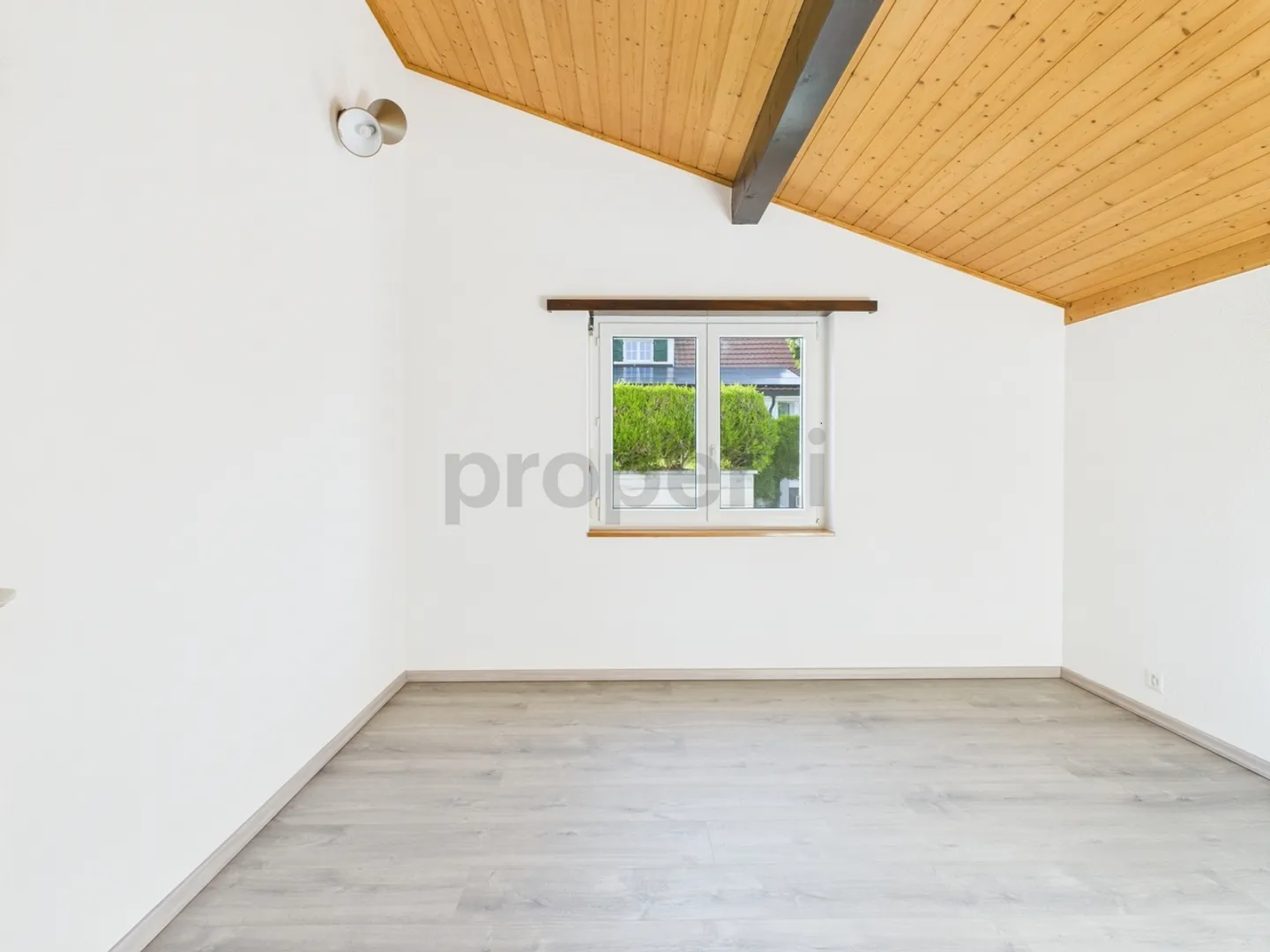Charmante maison individuelle entièrement rénovée avec jardin et vue  Le Noirmont - Photo 7 sur 13