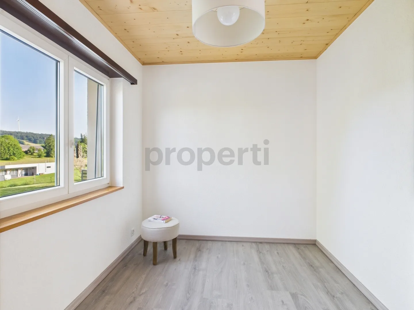 Charmante maison individuelle entièrement rénovée avec jardin et vue  Le Noirmont - Photo 11 sur 13