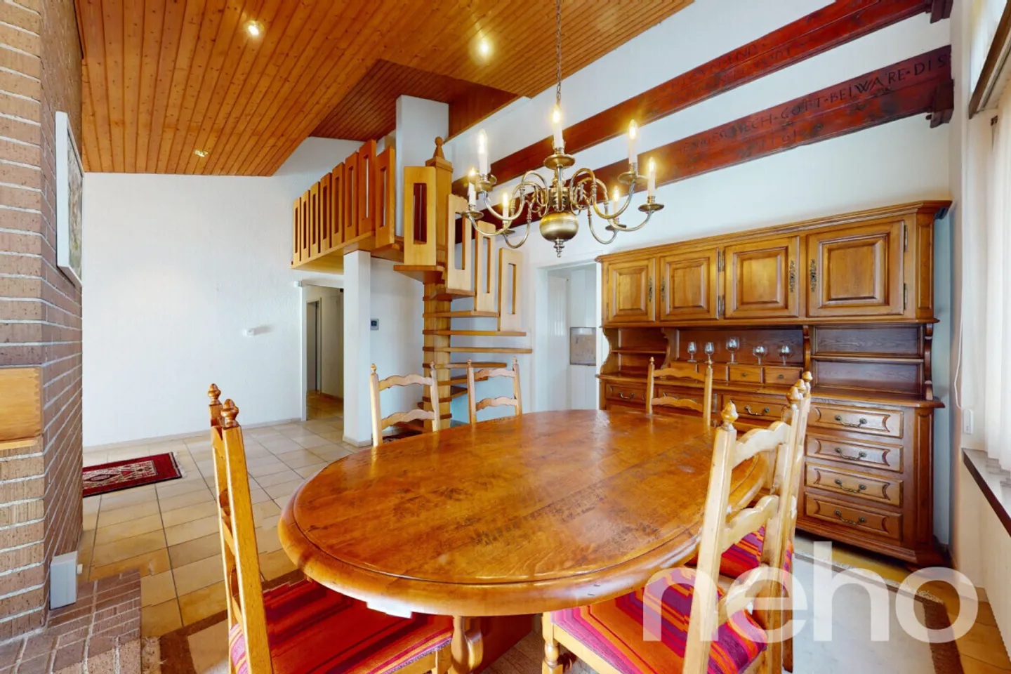Freistehendes Einfamilienhaus mit Garten - Foto 7 von 13