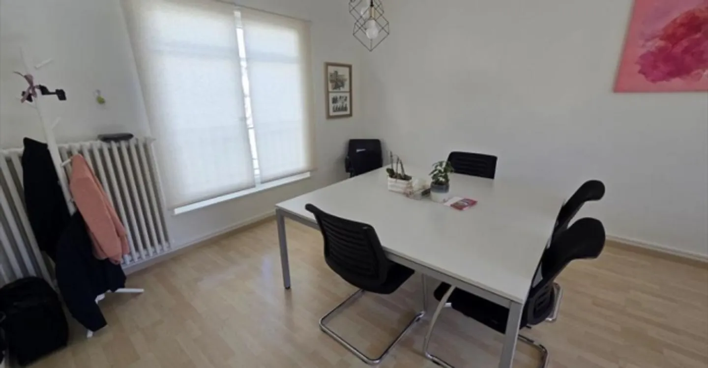 Bureau à louer - Photo 1 sur 5