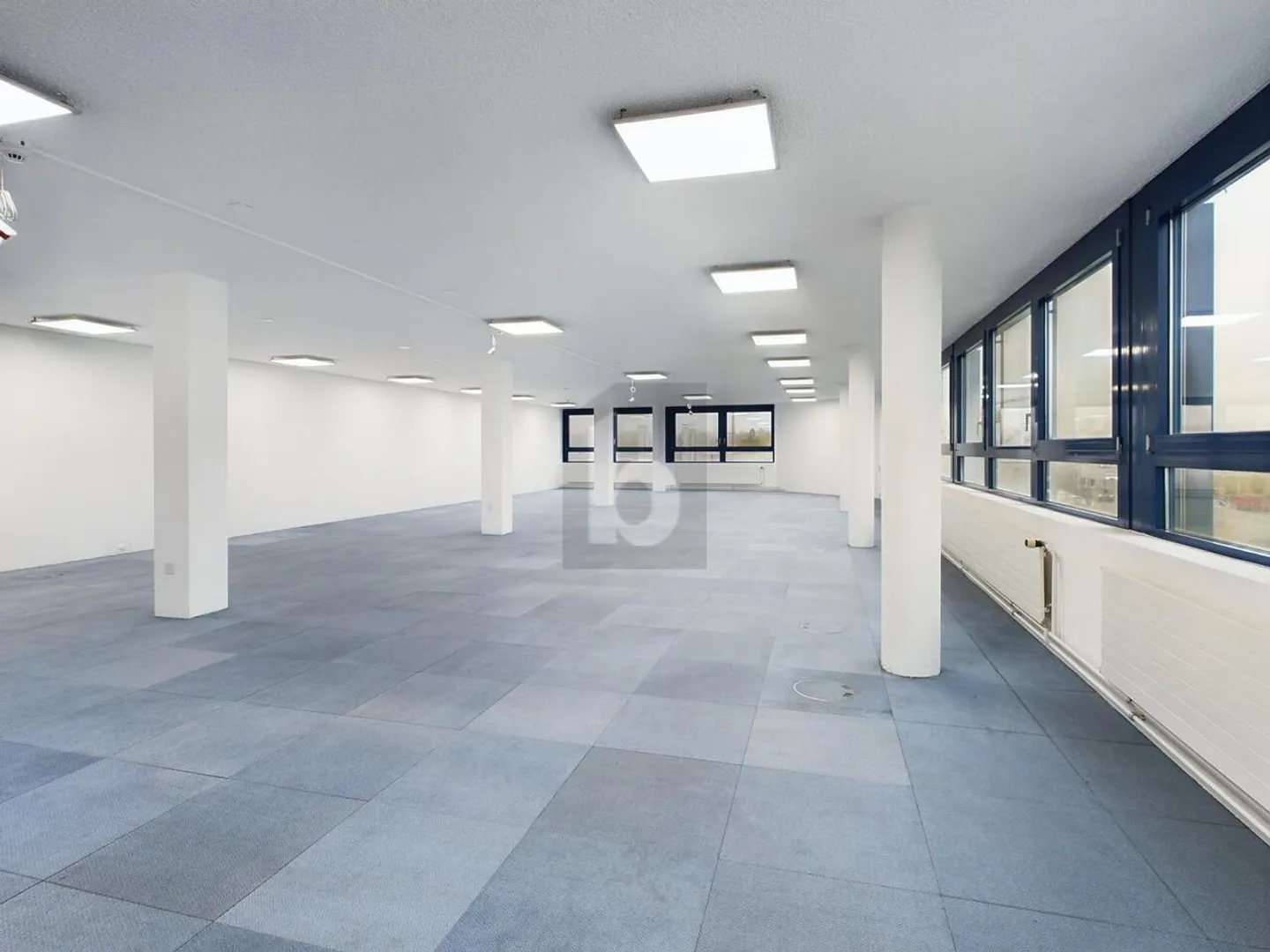 VON EINZEL-  BIS GROSSRAUMBÜRO (200/400/800 M2) - Foto 3 von 6