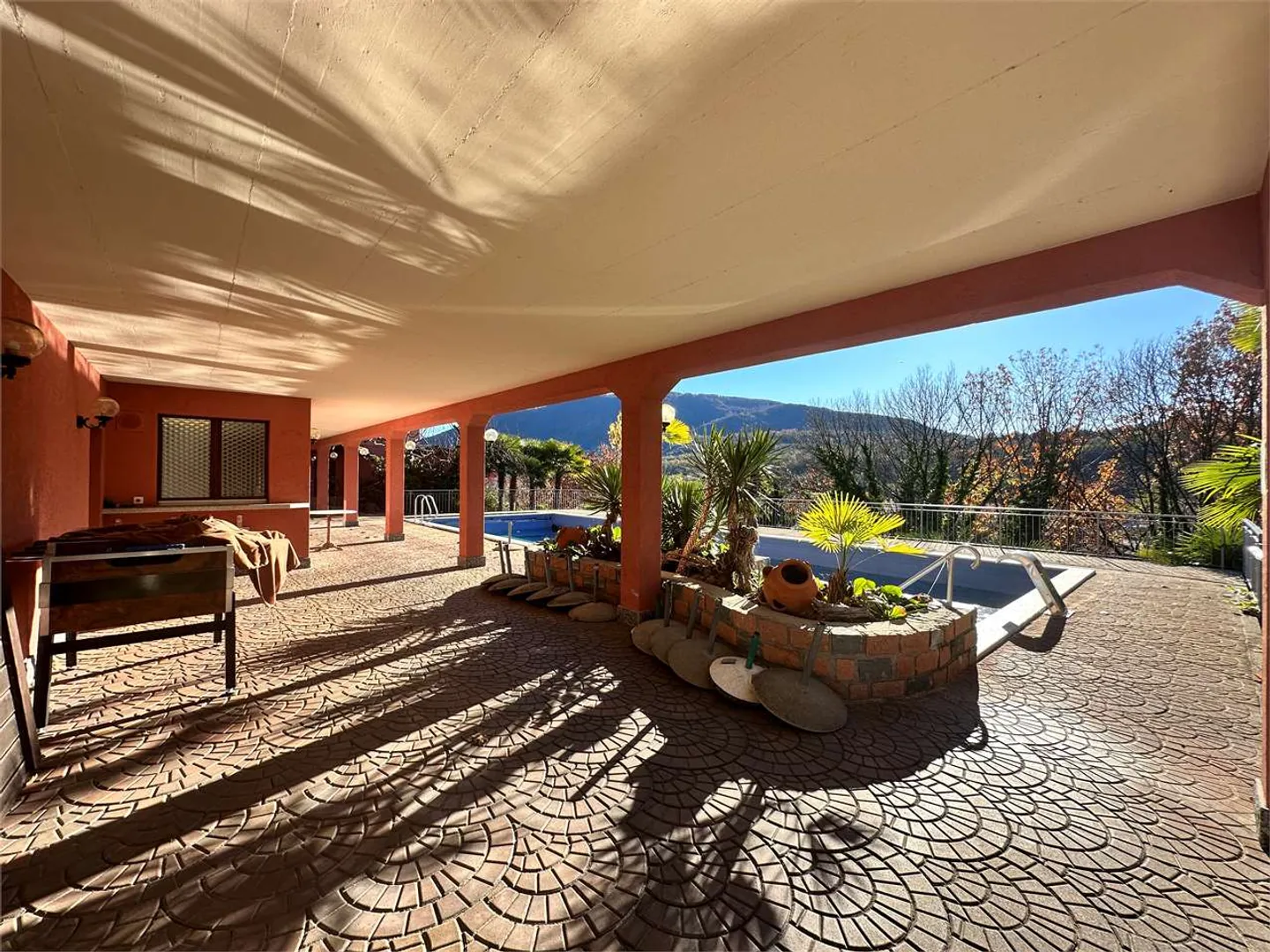 MALCANTONE - Villa trasformata in Hotel Garni - Foto 6 di 13