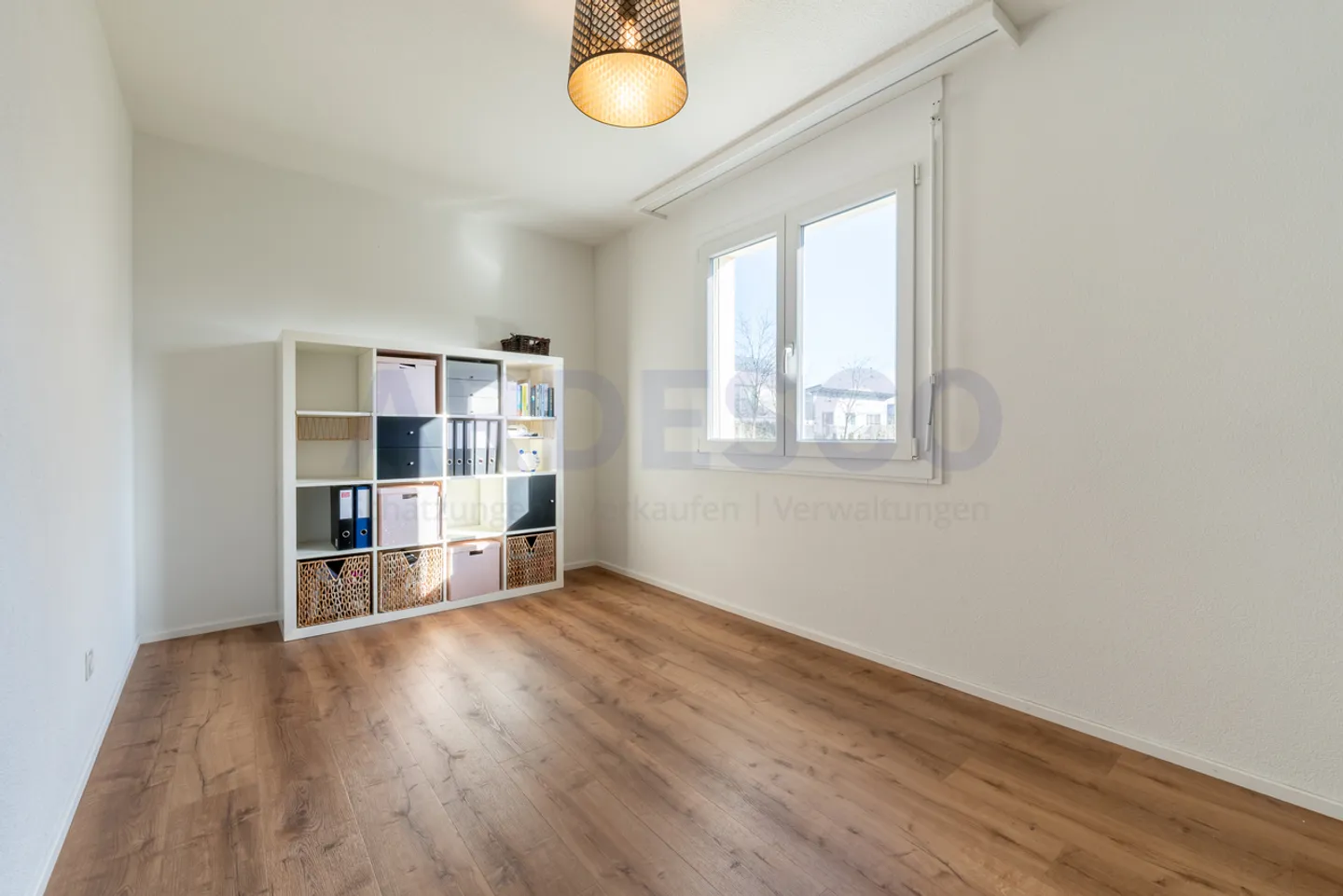 Appartement moderne avec balcon - Photo 5 sur 10