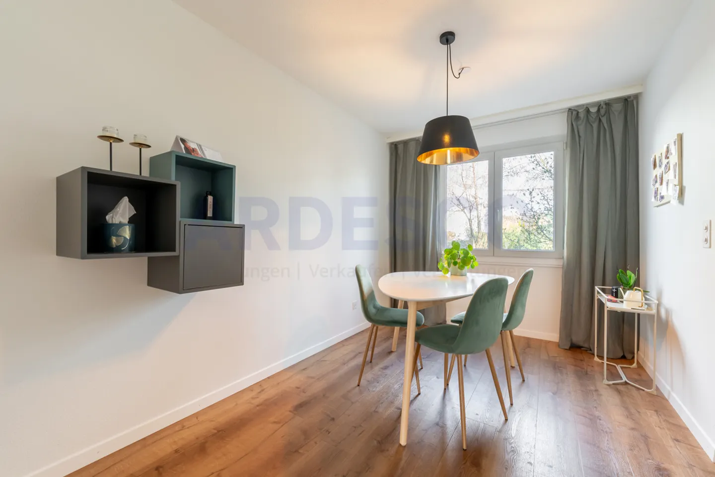 Appartement moderne avec balcon - Photo 6 sur 10