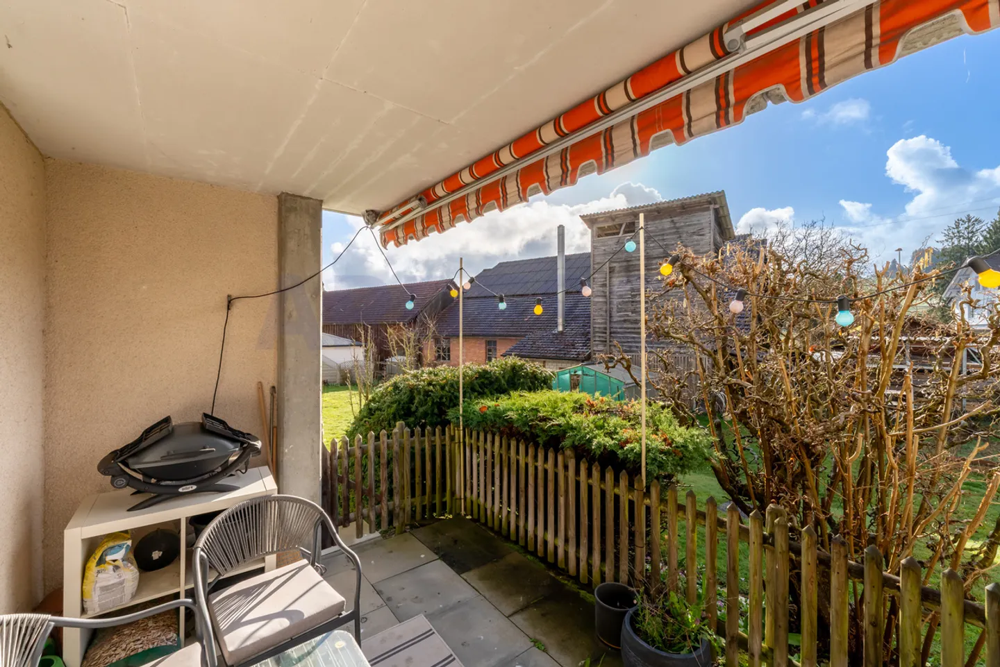 Appartement moderne avec balcon - Photo 8 sur 10