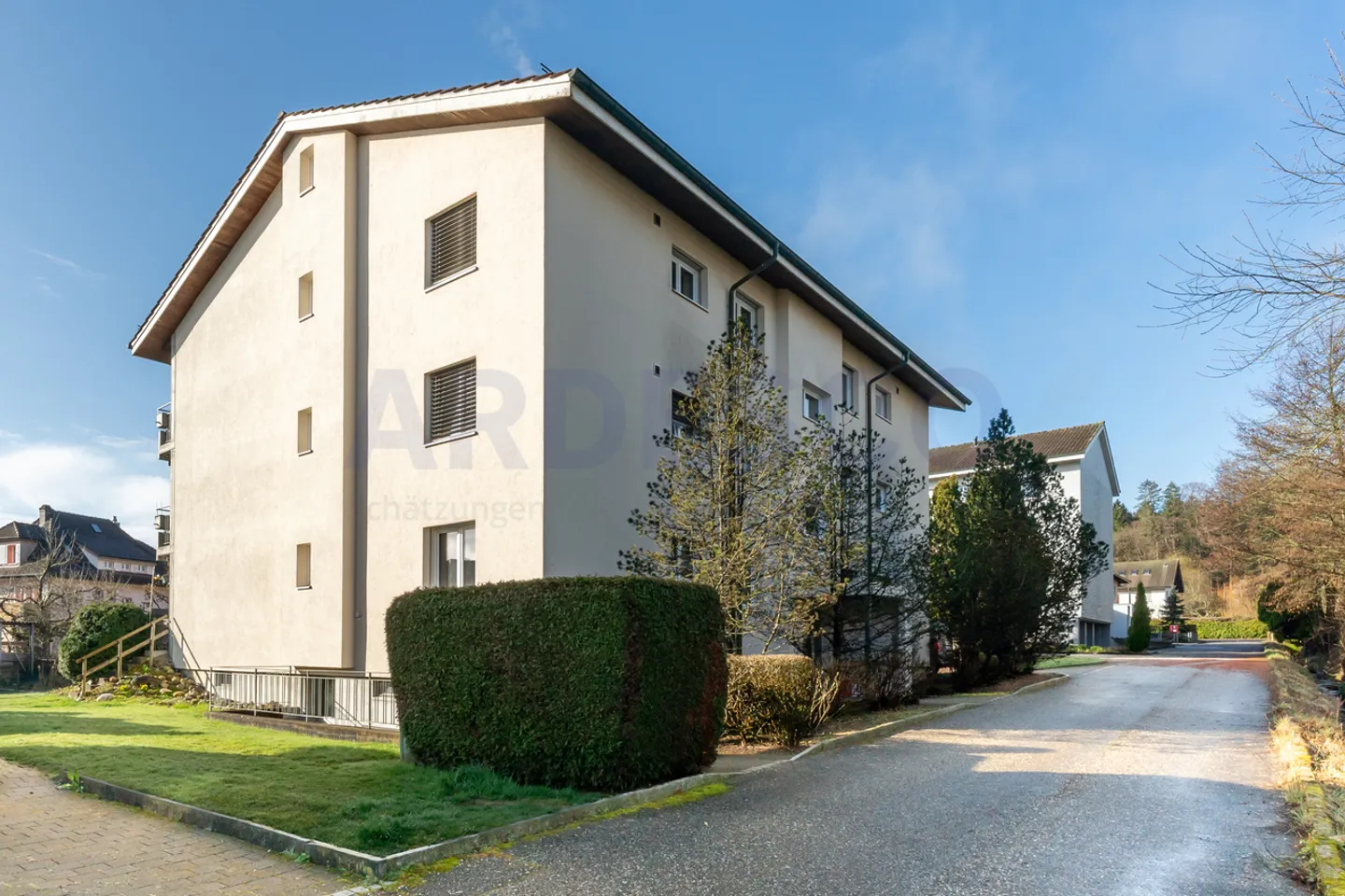 Appartement moderne avec balcon - Photo 10 sur 10