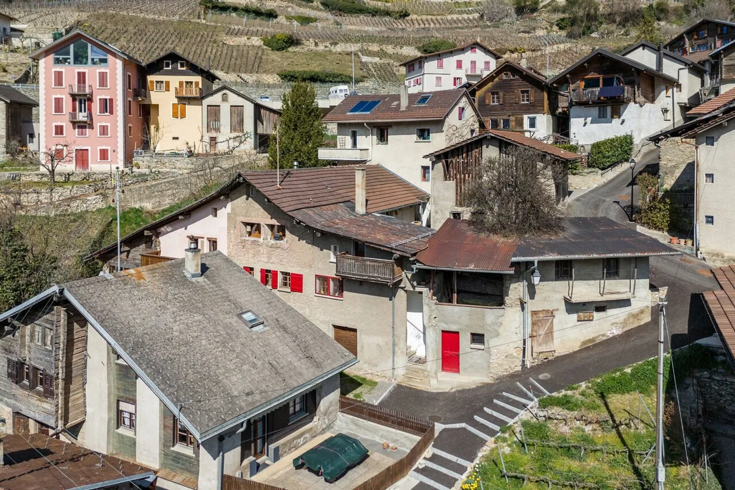 Casa singola in affitto - Foto 2 di 9