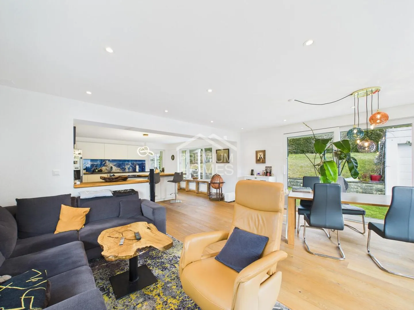 UNE MAISON POUR LA VIE - Photo 2 sur 11