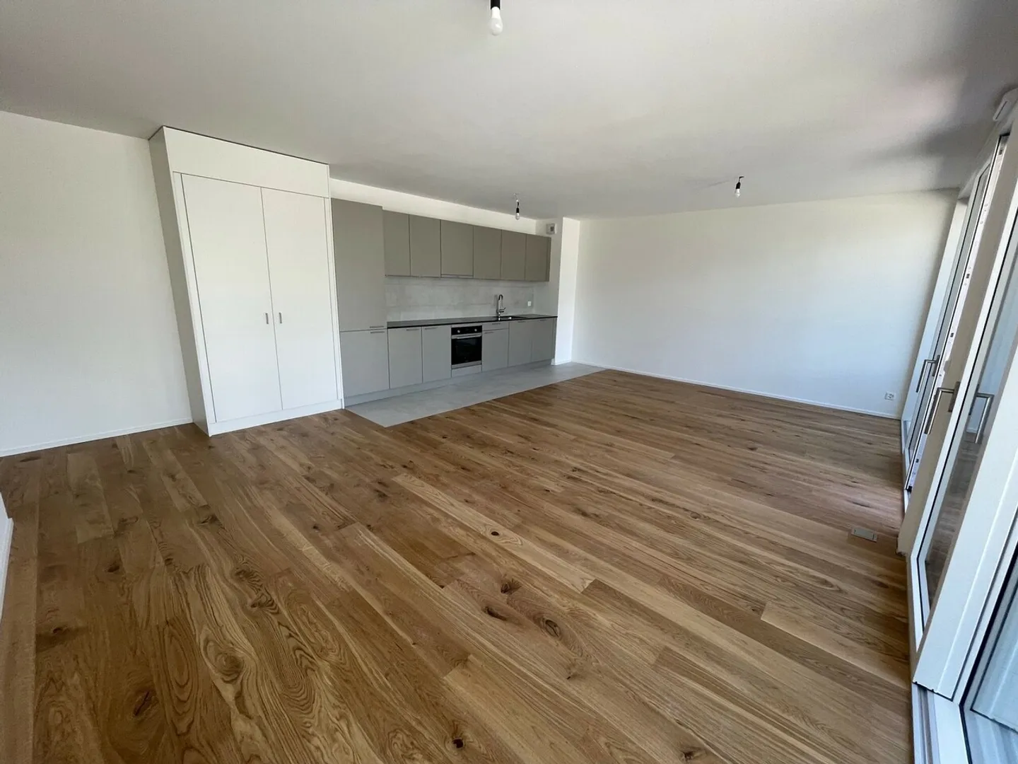 Magnifico appartamento nuovo di 2,5 locali - Foto 4 di 8