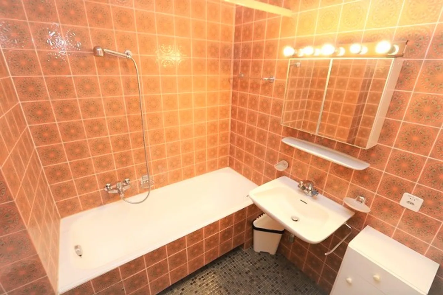 Quiet 2-room apartment in the Old Town - Photo 4 of 7