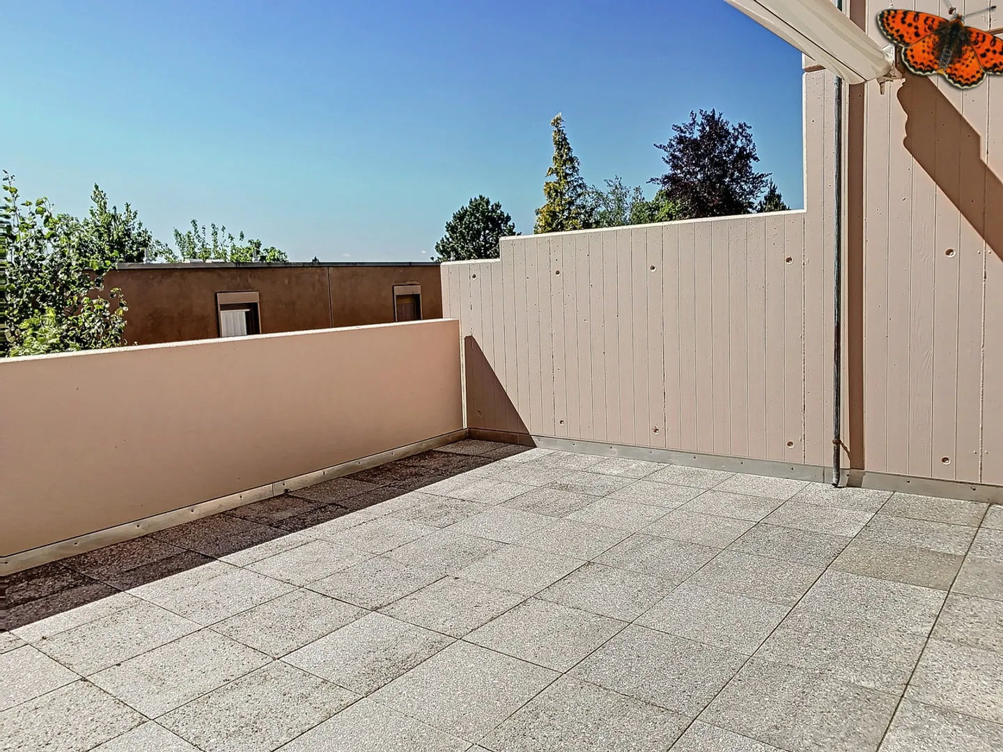 3-room duplex with a terrace - Photo 1 of 12