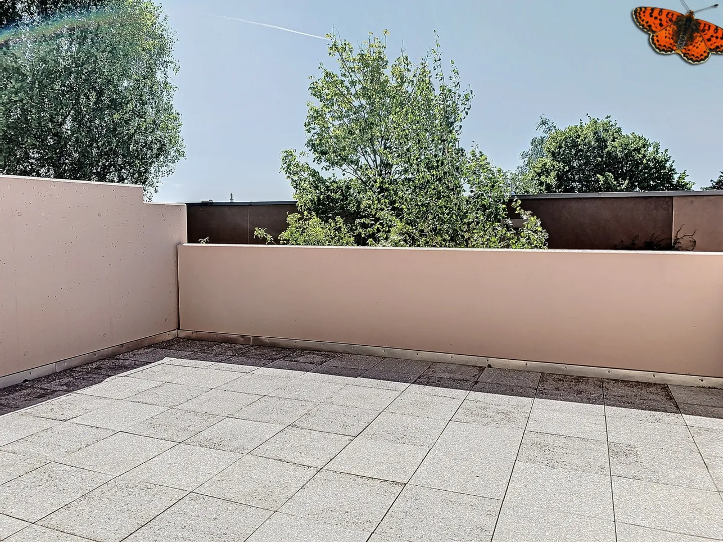 3-room duplex with a terrace - Photo 3 of 12