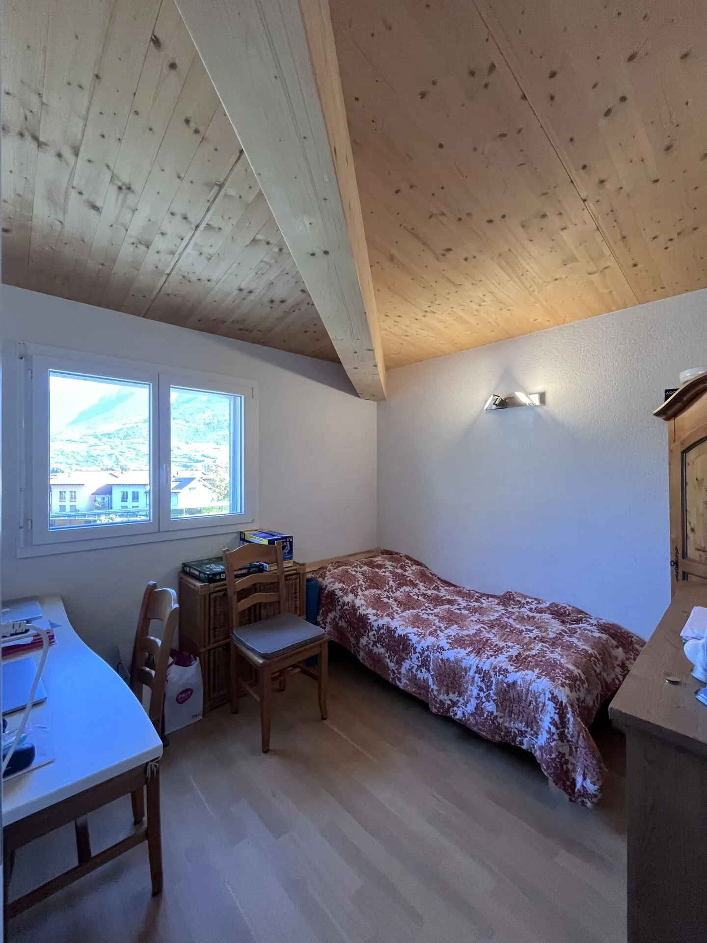 Helles 3,5-Zimmer-Penthouse-Apartment in Fully - Foto 6 von 12