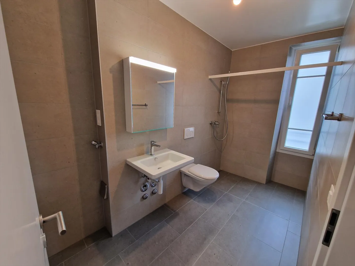 3,5-Zimmer-Wohnung - Foto 7 von 7